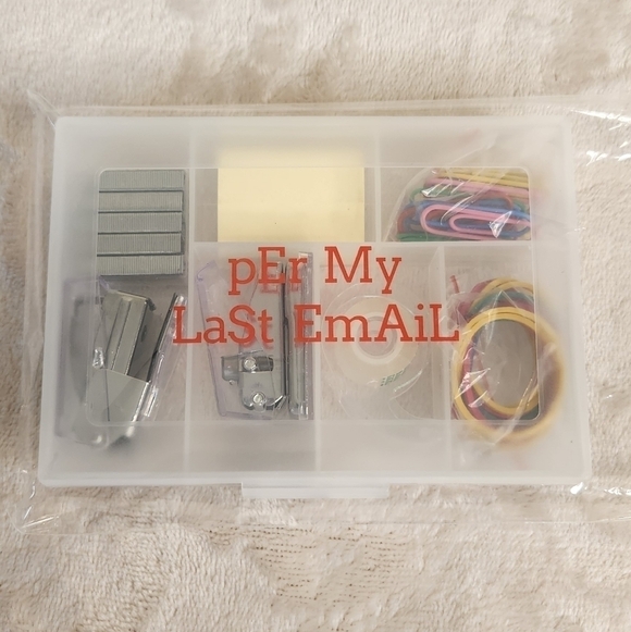 Per My Last Email Mini Desk Set - Picture 2 of 6